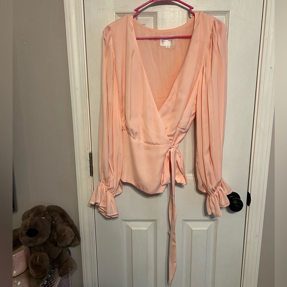 Wrap around top
